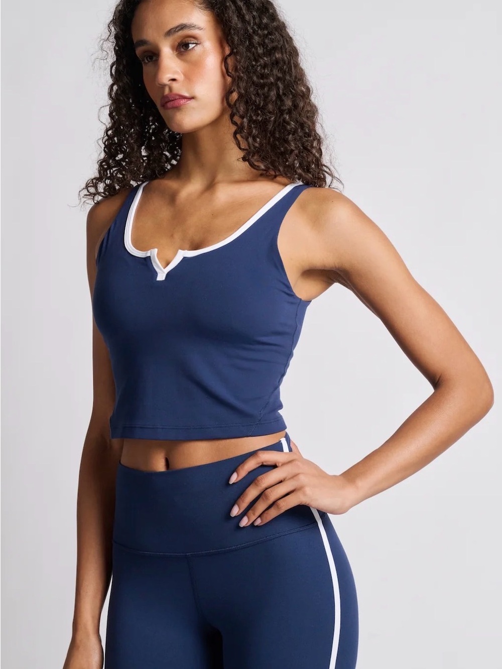 Lululemon: Womens 6: Blue & White Align Crop Top💙🤍